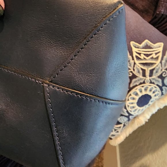 Tory Burch Leather Block T Brogue Tote - Picture 7 of 14